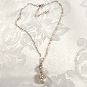 NWOT Pearl with Crystal Accents Necklace